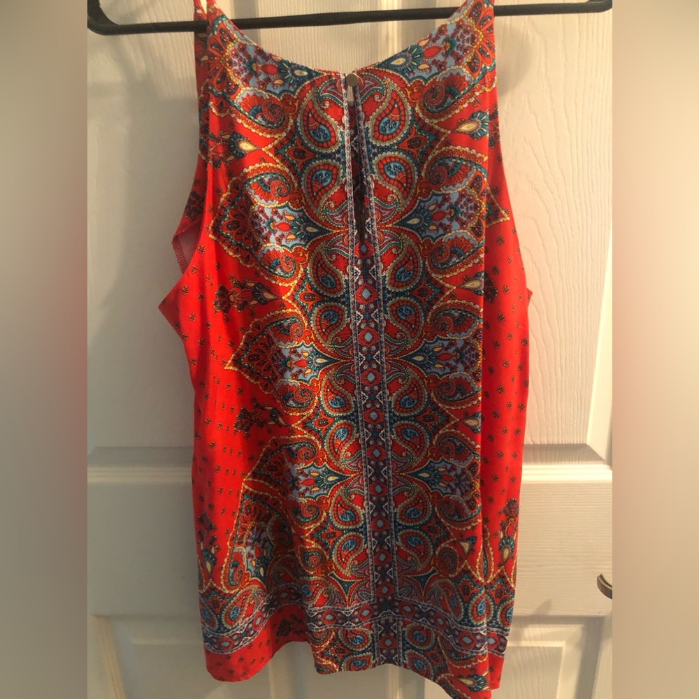 Tank from stitch fix. Worn only twice.